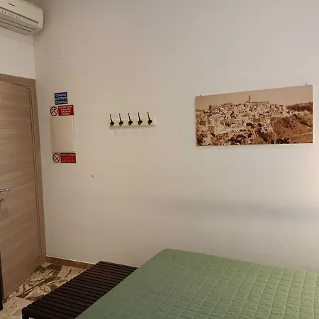 Gasthuis Giulietta Nei Sassi Matera