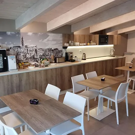 Giulietta Nei Sassi Guest house 4*