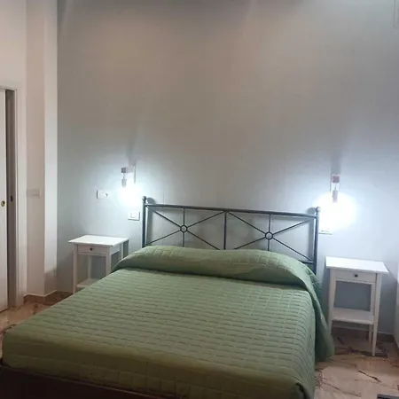 Giulietta Nei Sassi