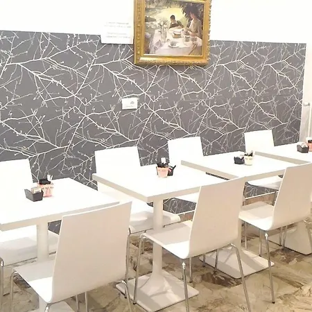 Pensjonat Giulietta Nei Sassi 4*