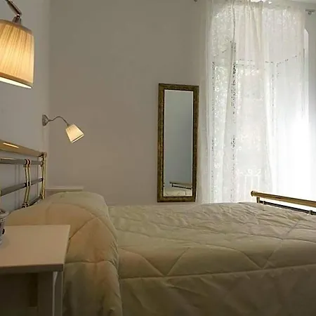 Giulietta Nei Sassi Matera